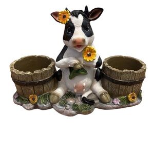 COW FARM BOSSIE SPICE SUNFLOWER FIGURINE SALT AND PEPPER SHAKER SET.